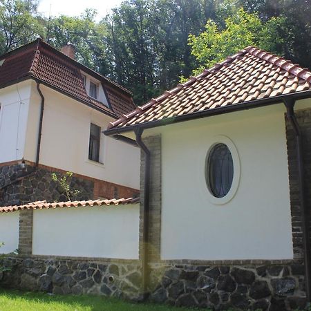 Domek Praha - Zbraslav, u zámku Praga Exterior foto