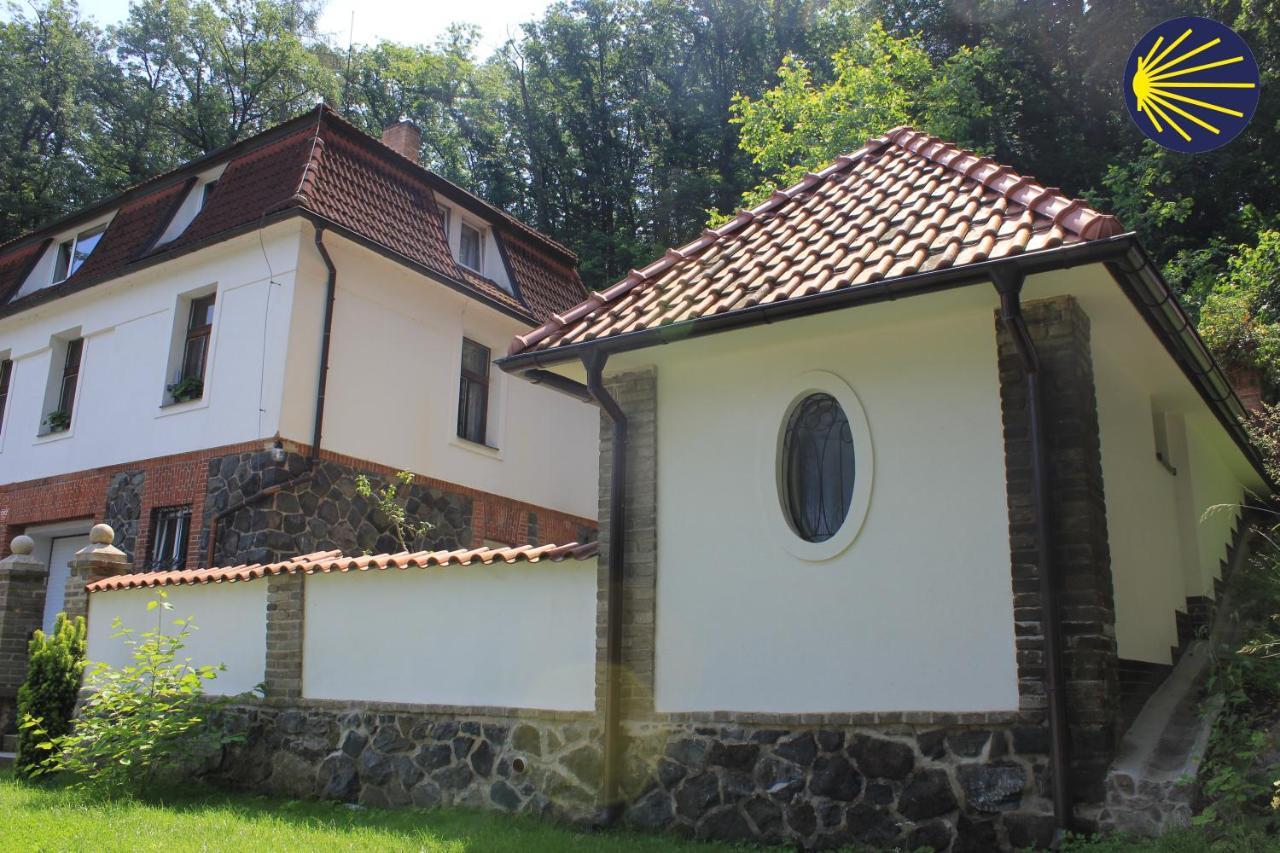 Domek Praha - Zbraslav, u zámku Praga Exterior foto